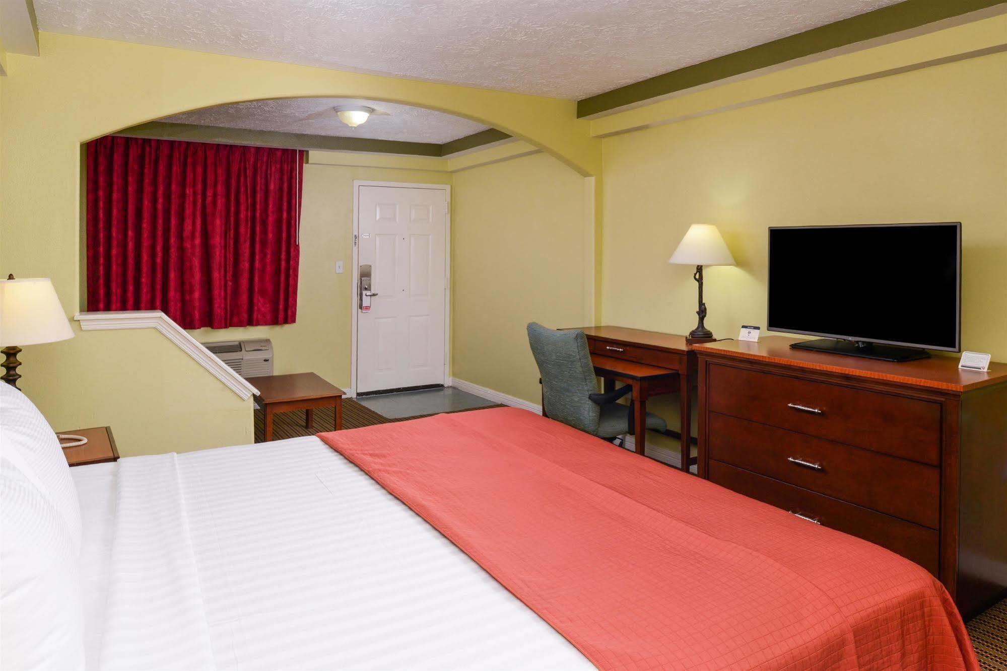 Americas Best Value Inn & Suites Waller/Prairie View Esterno foto