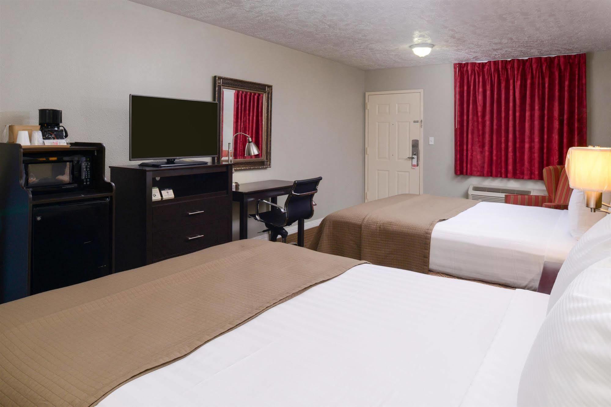 Americas Best Value Inn & Suites Waller/Prairie View Esterno foto